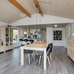 בית נופש Holiday Home Matilde - 400M To The Fjord By Interhome *